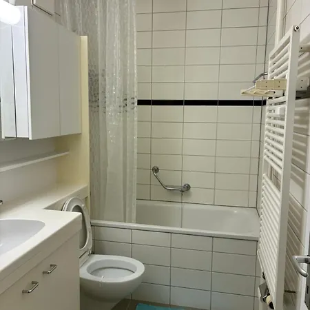 Ruhiges Wohnen Im Stadtzentrum Von Apartamento Basilea